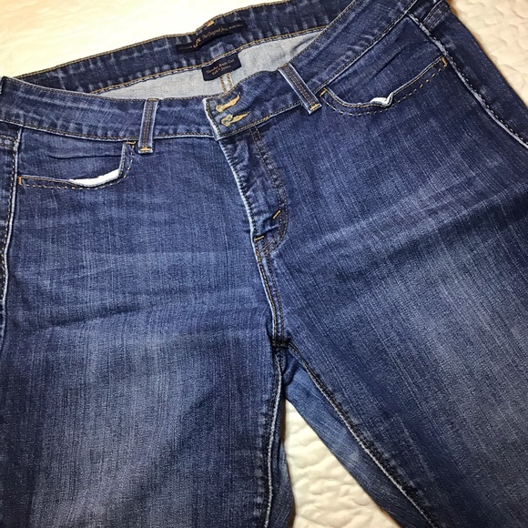 Levi’s jeans - Picture 1 of 2